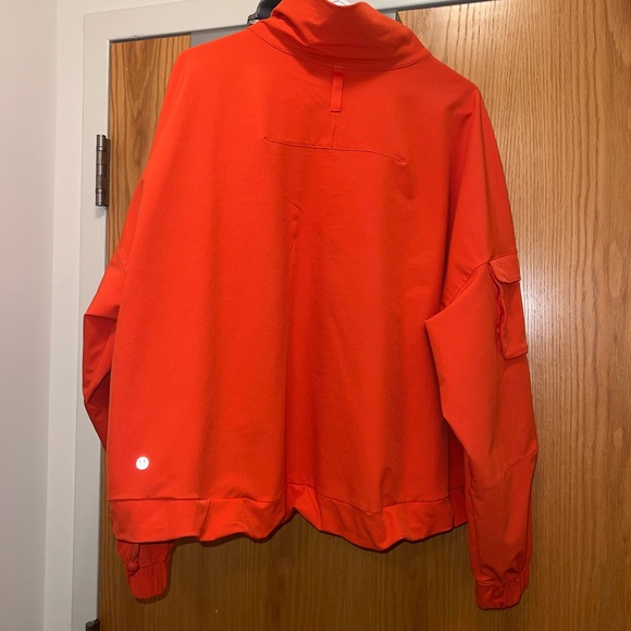 lululemon athletica Women's cinched hem jacket L/XL size - Picture 5 of 7